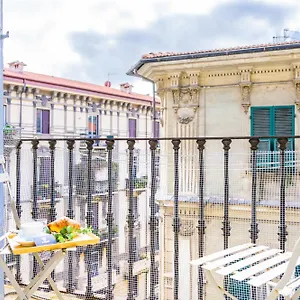 Affittacamere L'opera &, La Spezia